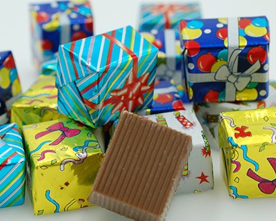 Everyday Chocolate Foiled Presents 1 lb.