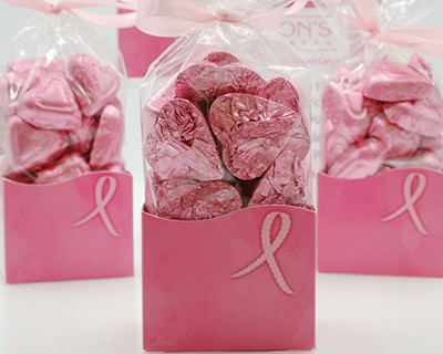 American Cancer Pink Foiled Hearts 8 Oz Munsons Chocolates