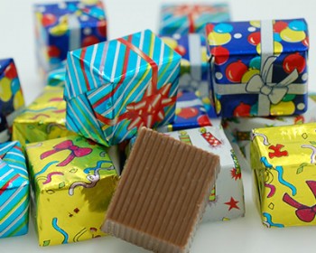 Everyday Chocolate Foiled Presents 1 lb.