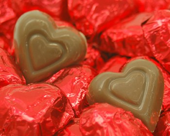 Milk Chocolate Red Foiled Mini Hearts 1 lb.